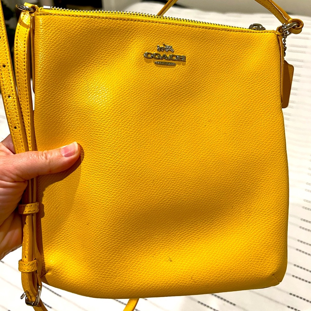 Coach crossbody purse